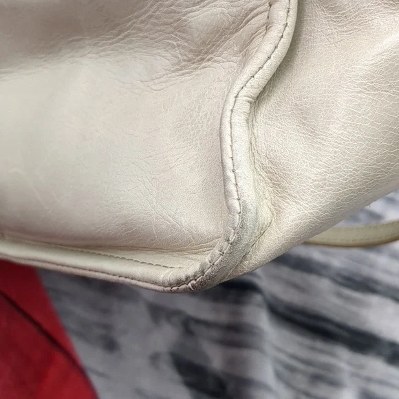 Hobo cream handbag - Picture 7 of 16